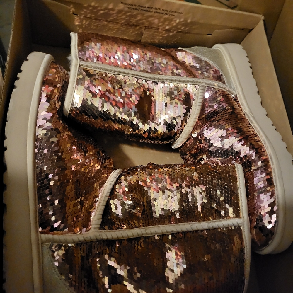 Women Ugg Sequin Boot